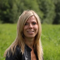 Rose-Marie Axelsson, Certifierad Helhetsterapeut