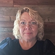 Anett Ternblad, Cert. Helhetsterapeut på HelhetsCentrum