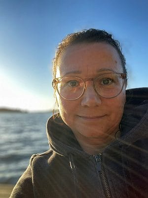 Ilona Jastrzebska 300×400 Ilona Jastrzebska, Skärholmen. Cert. Helhetsterapeut och lärare på HelhetsCentrum